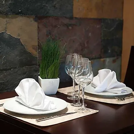 Hotel Mondim Al &