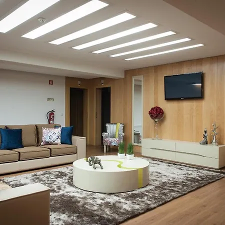 Mondim Al & 3*